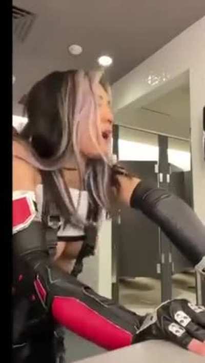 Anyone know the name of this Tifa Cosplayer?