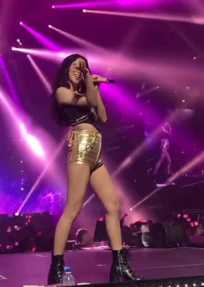 JISOO