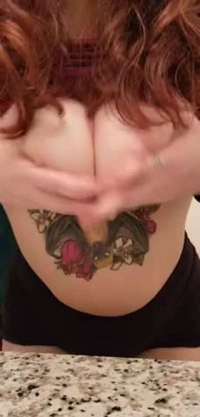my first titty drop for you guys!