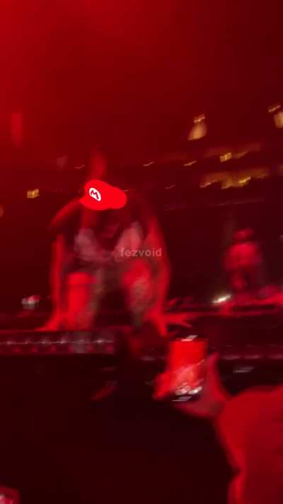 Sos Falls Off Stage