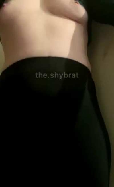 I think I&rsquo;m the definition of small tits big ass