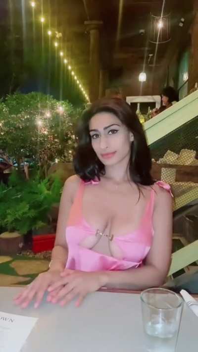 Bra on, bra off