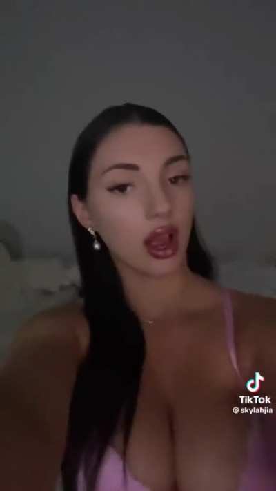 @skylahjia