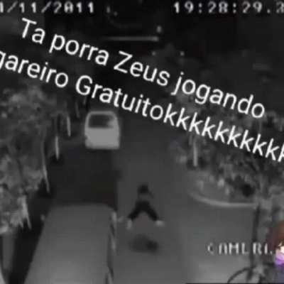 Ate mesmo deus esta jogando fogar&eacute;u gratuito