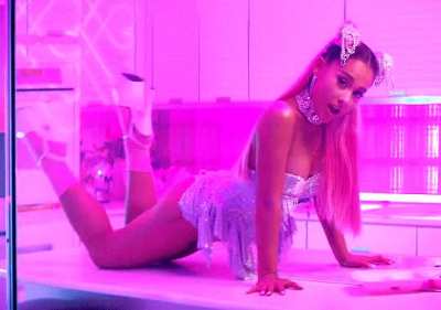 rocking ass