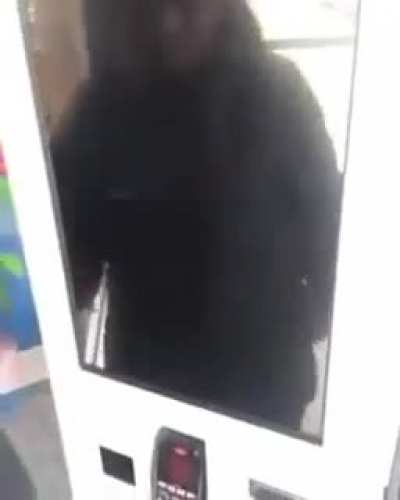 '-'