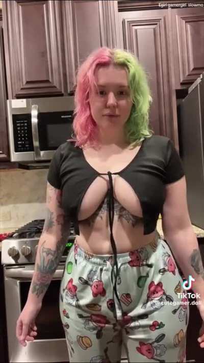 @cutegamer.doll