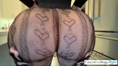 Fake Asses Clapping