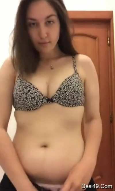 Hot sexy girl show her beauty 😍🤤