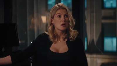Rosamund Pike