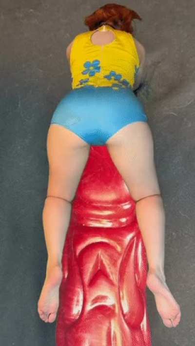 Gallica from Metaphor Refantazio is this week&rsquo;s thighjob video! She fantasizes giving thighjobs as she grinds on toys and gets crushed by cocks 🥵