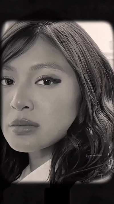 Nadine Lustre 