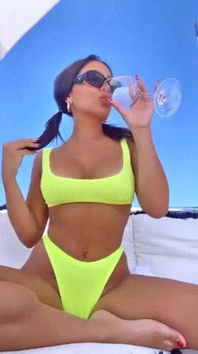 Stella Hudgens