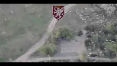 Russian UAV operators get FPVed