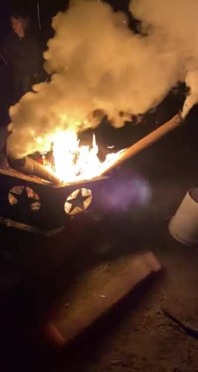 Don&rsquo;t play with fire kids!