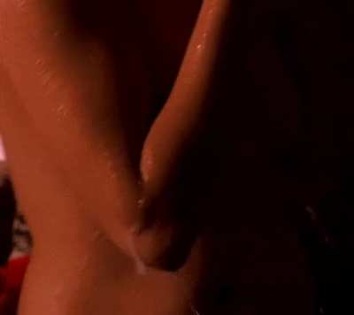 Neve Campbell