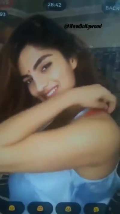Anveshi Jain Live