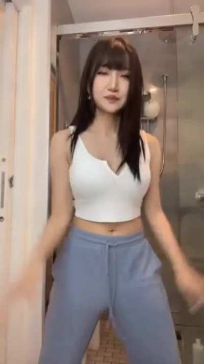 Wow!!!!! AriaSaki 🥵