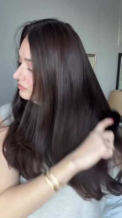 "Stay tuned for a new makeup tutorial" - IG February 2026