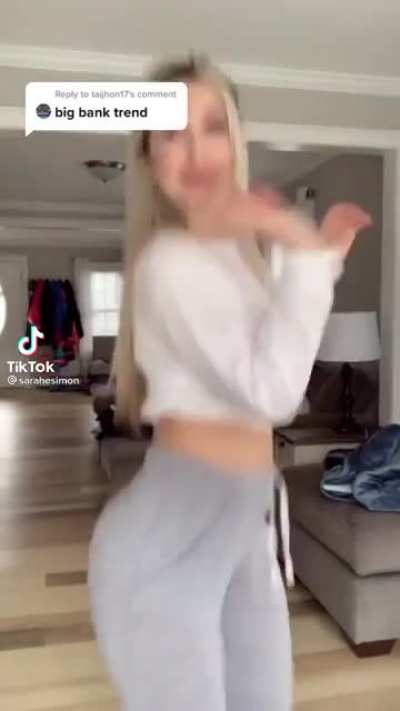 Ohhh That&rsquo;s A Nice Pawg🍑🏦🤤