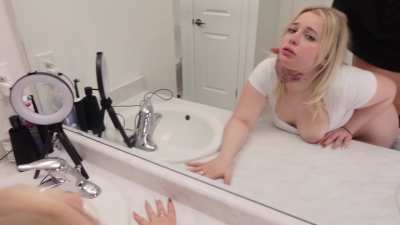 Bully gave my sis a queefing creampie