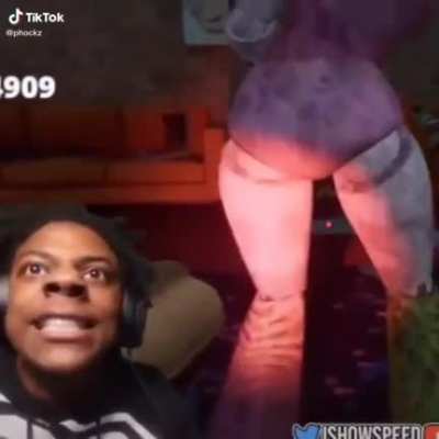 Damn chica got a dumpy