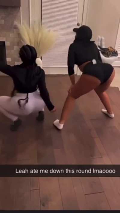 Jayda Wayda 🍑