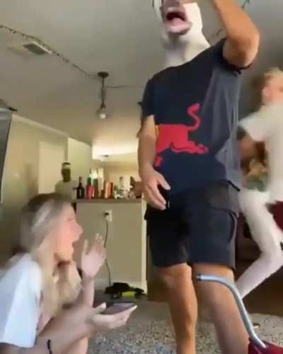 😯