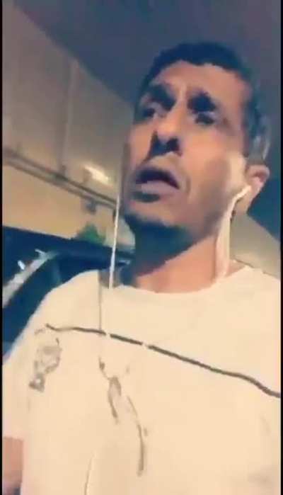 &rlm;نصيحة بليغة في كيفية التعامل مع هموم الدنيا ومشاكلها، غفر الله لصاحب المقطع وجزاه خيراً.