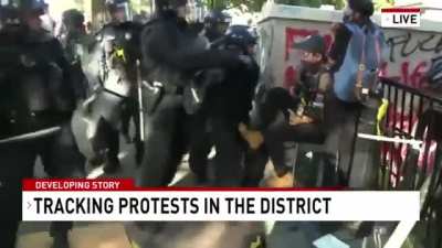 Police attack peaceful protestors &amp;amp; press in Washington D.C.