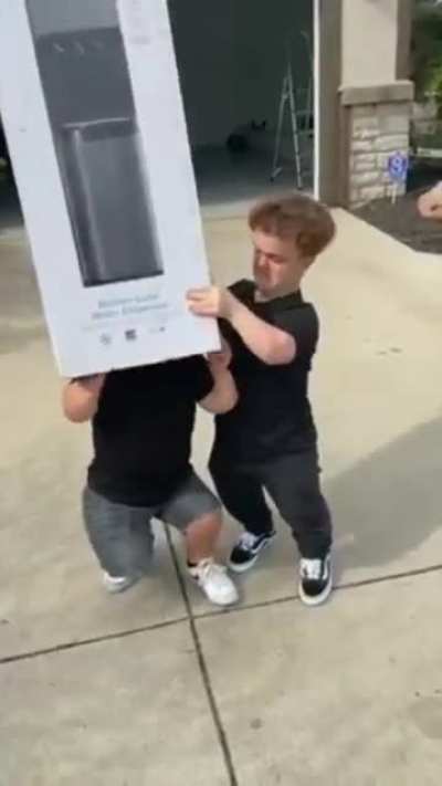 SquarePosting - Video #9854