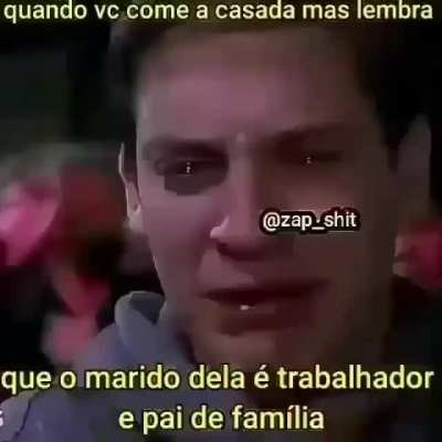 Fico com pena mas comer e minha profiss&atilde;o