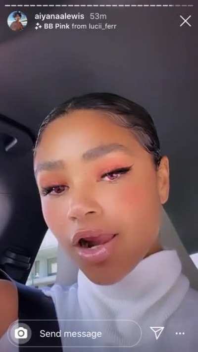 😋