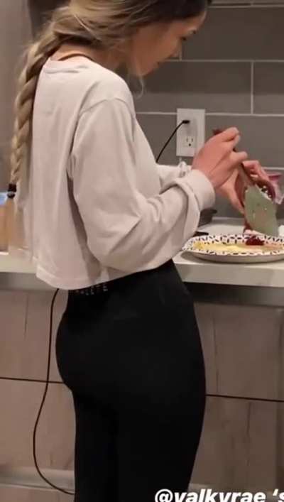 Black leggings