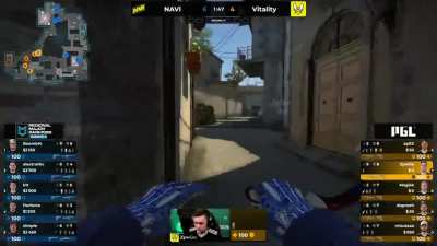 S1mple finds out about "Zywoo Pick" - PGL RMR Europe