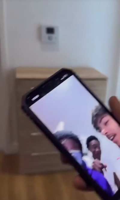 Uk TikTok Prankster Walk&rsquo;s In People&rsquo;s Houses. Wish He Tried That In The U.S or Eastern Europe ☠️
