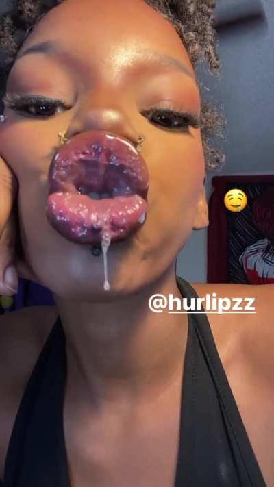 🥴