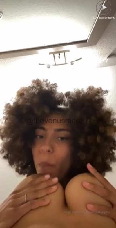 👇🏽 MORE OF HER CONTENT IN THE COMMENTS 😍