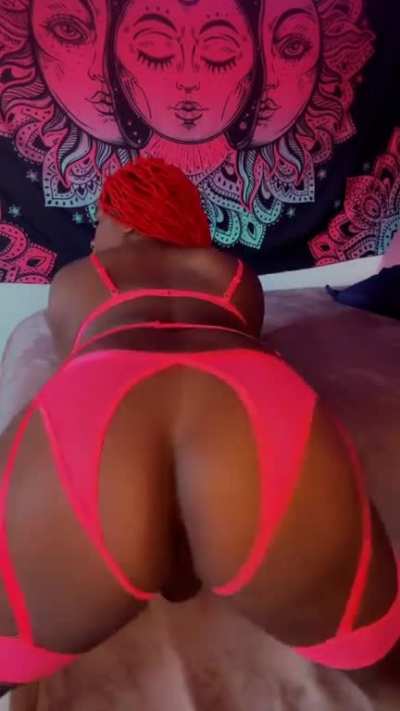 Slutty Ts NayNay don&rsquo;t play 😝