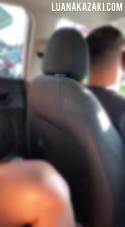 LUANAKAZAKI NO UBER DEL&Iacute;CIA