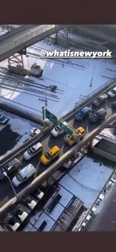 Something isn&rsquo;t quite right with this traffic jam