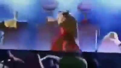 Vendo esse v&iacute;deo eu notei que eu tenho o humor de uma crian&ccedil;a de 5 anos 