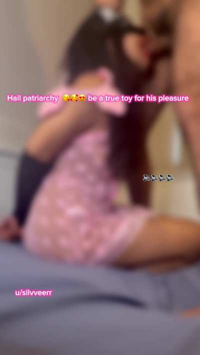 Is it normal to suck a dick on the first date or I’m too naive ? 🥲🌈💋💕🌈