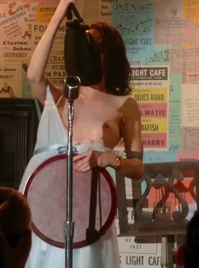 The Marvelous Mrs. Maisel S01E01 Rachel Brosnahan as Miriam 'Midge' Maisel (Topless Scene) [cropped, sharpen, color corrected] 1080p