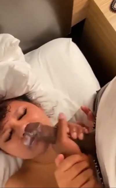 Pretty face facial.