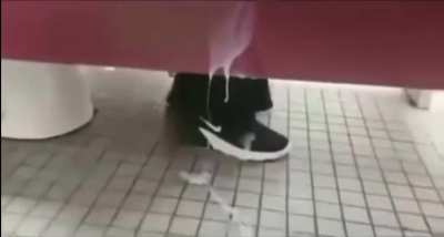 Bathroom😭 (pt 3)