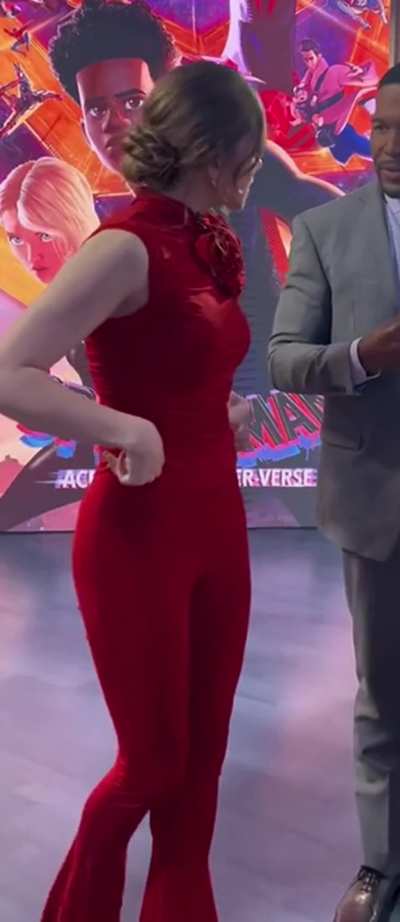 Hailee Steinfeld