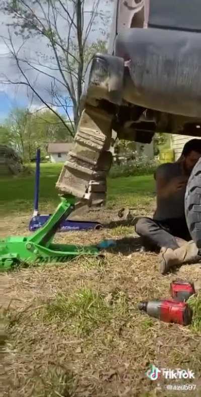 Another reason why women have longer lives