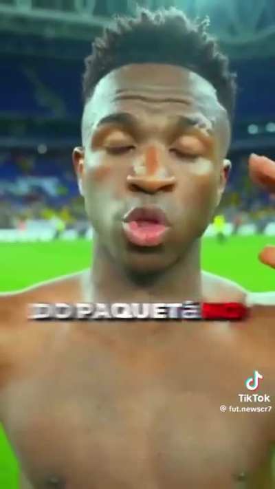 Vin&iacute;cius J&uacute;nior explica porque n&atilde;o bateu os p&ecirc;naltis no jogo do Brasil