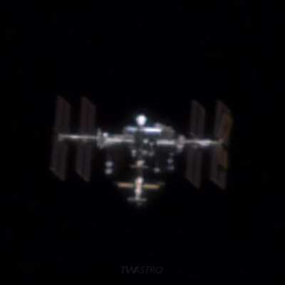 [OC] ISS flyover through my 16" telescope